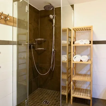 Appartementhaus Kreuz Apartament